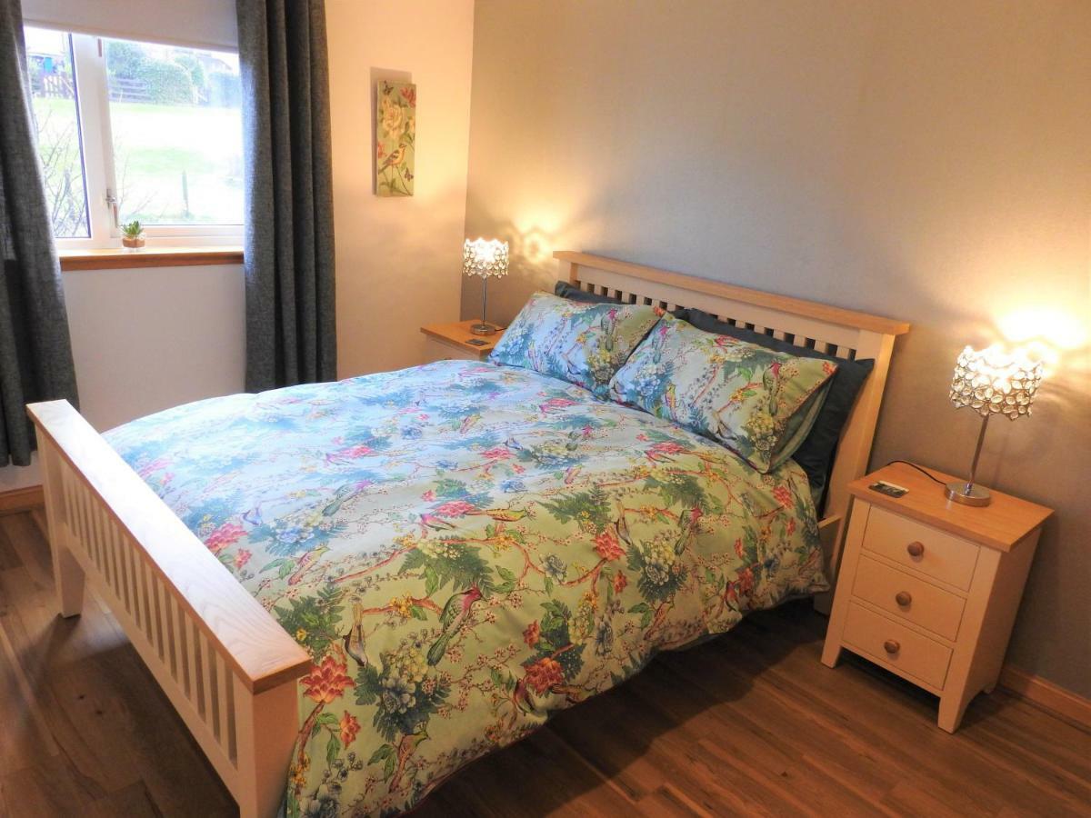 Stornoway Self Catering Apartment Exterior photo